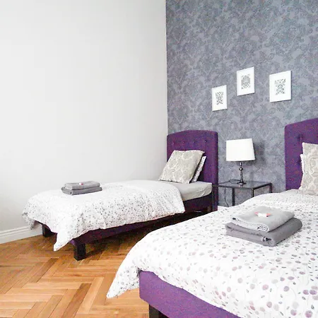 Aaa Premium Old Town Apartment